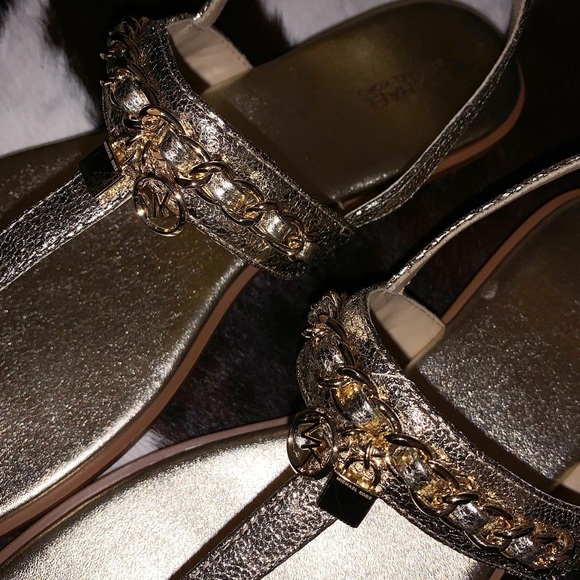 MICHAEL KORS SANDALS - Picture 3 of 4